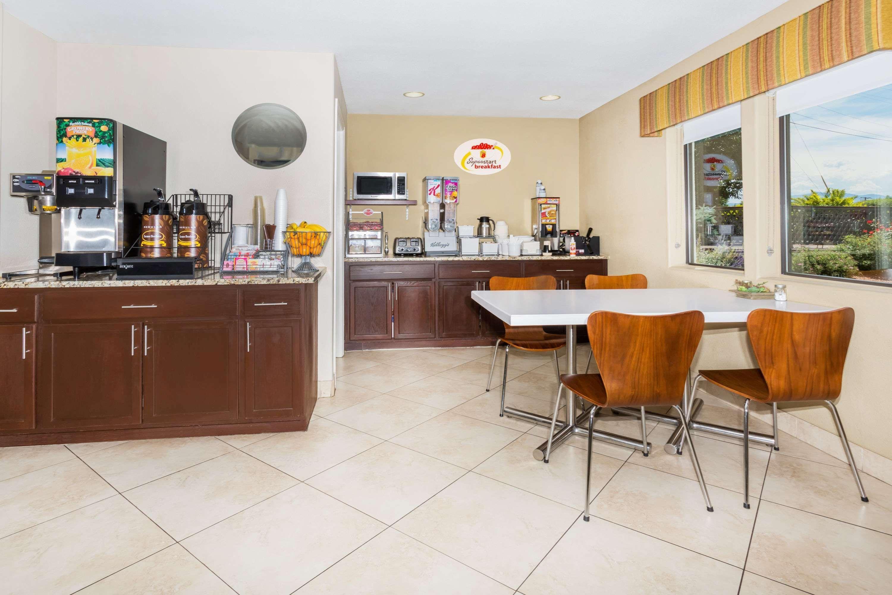 Motel Super 8 By Wyndham Montrose Esterno foto
